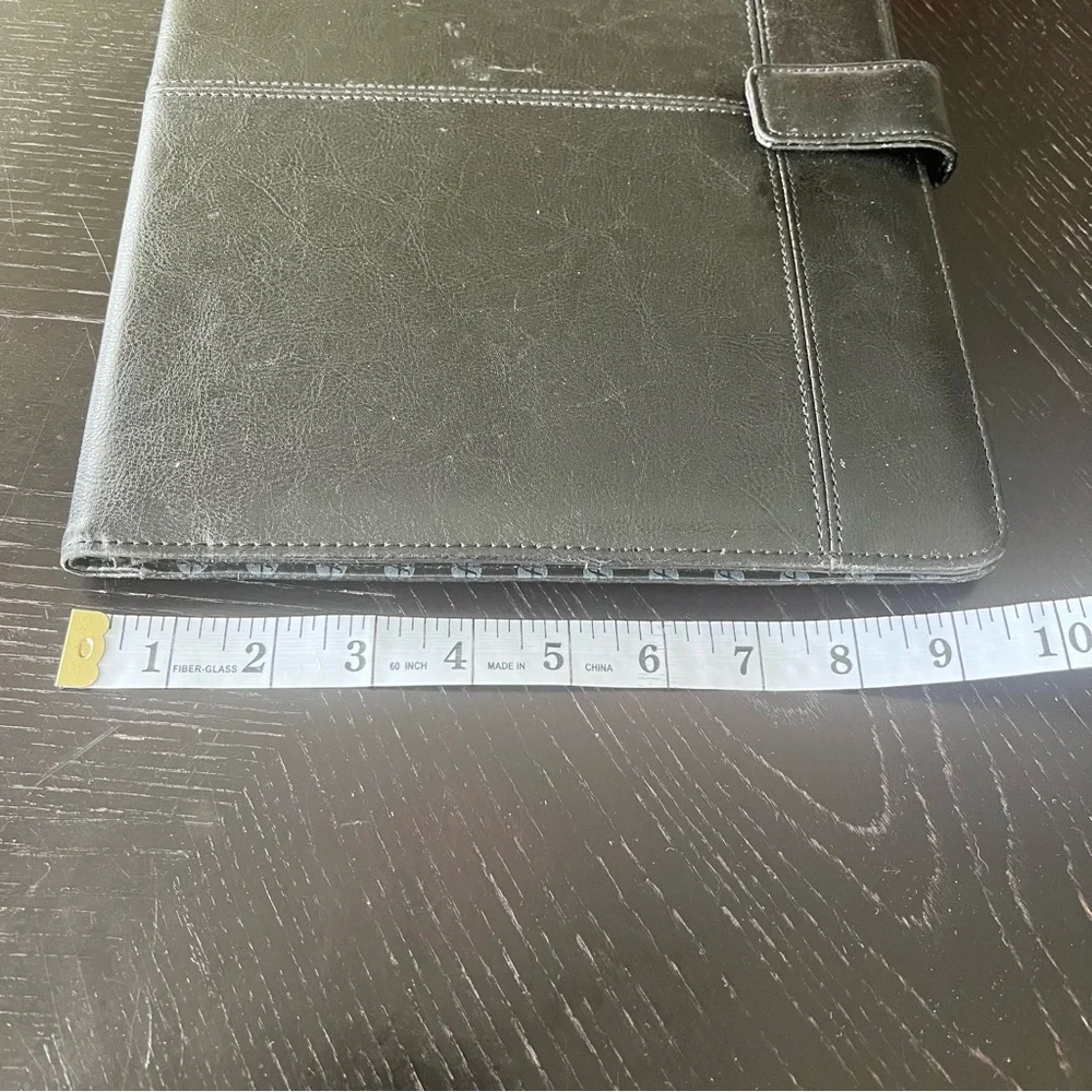 Black Professional Leather Resume Holder with Pockets and Calculator EUC